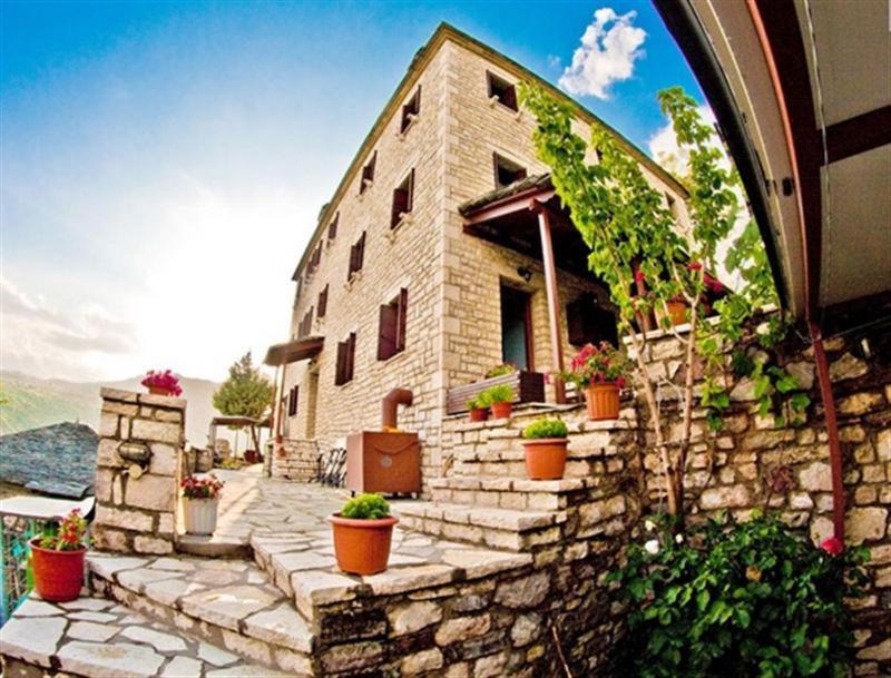 Αρχοντικό Βογιάρου Hotel คาลาริทส์ ภายนอก รูปภาพ